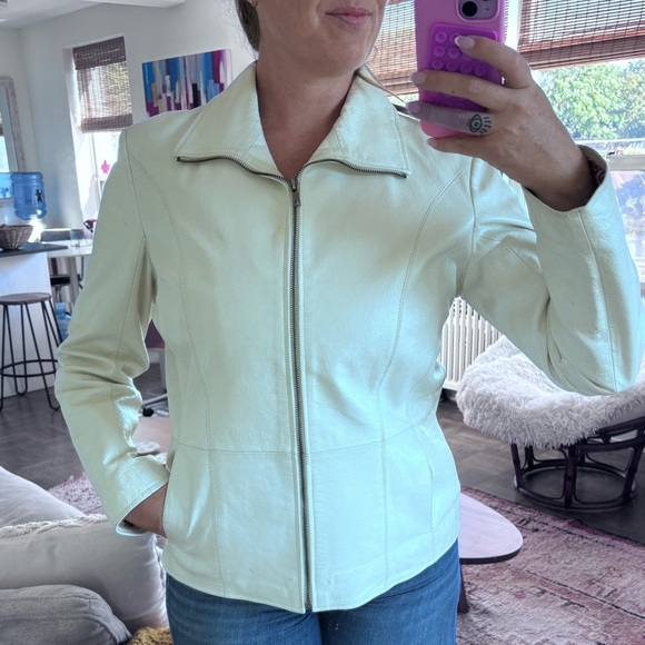 Vintage white leather jacket - Picture 2 of 7